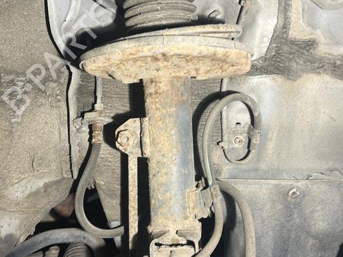 Used Right front shock absorber TOYOTA PRIUS Liftback (_W2_) 1.5 Hybrid (NHW20_, NHW20R) (112 hp) 28479707