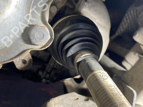Used Left front driveshaft Left front driveshaft PEUGEOT 308 II (LB_, LP_, LW_, LH_, L3_) 1.2 THP 110 (110 hp) 23796983 23796983