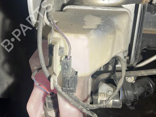 windscreen-washer-tank-peugeot-4007-vu_-vv_-2007-2008-2009-2010-2011-2012-2013-29564157 main image