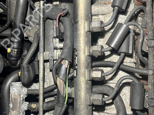 Used Injection rail ALFA ROMEO 159 (939_) 1.9 JTDM 16V (939AXC1B, 939AXC12) (150 hp) 31067964