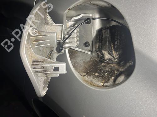 Fuel flap HYUNDAI i20 I (PB, PBT) 1.2 | BP29918781C131 