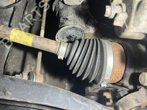 Used Left front driveshaft HYUNDAI BAYON (BC3) 1.0 T-GDI 48V-Hybrid (101 hp) 26894316