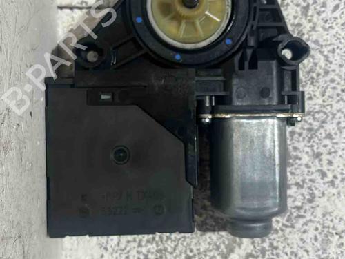 Right front window motor VW GOLF V (1K1) | BP36566001E20 - Image 2
