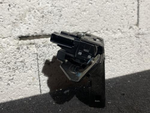 Tailgate lock OPEL KARL (C16) 1.0 | BP22235897C101 