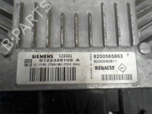 Used Engine control unit (ECU) RENAULT MEGANE II Coupé-Cabriolet (EM0/1_) 1.5 dCi (EM1E) (106 hp) 21857951