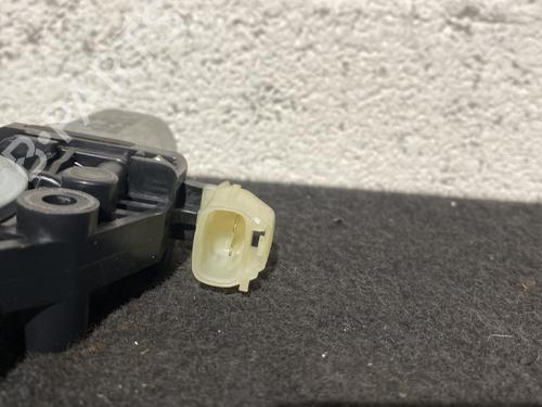 Left rear window motor KIA SOUL I (AM) 1.6 CRDi 128 | BP22519827E23 