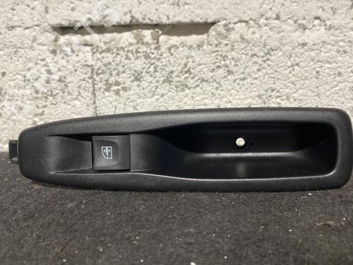 Used Left rear window switch RENAULT CAPTUR I (J5_, H5_) 1.5 dCi 90 (J5N4, J5M5, J5MW, J5M6, J5AL, J5AJ) (90 hp) 25275576