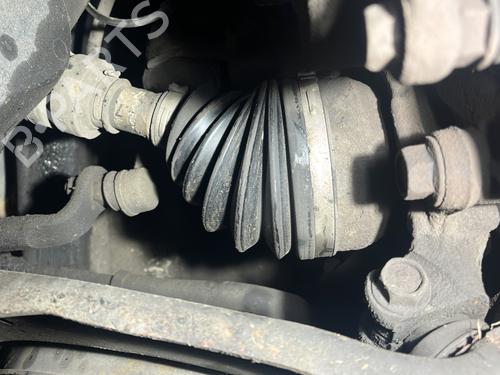 Used Left front driveshaft RENAULT KOLEOS I (HY_) 2.0 dCi 4x4 (HY0K) (150 hp) 28354635