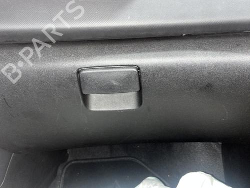 Hanskerom KIA CEE'D SW (ED) 1.6 CRDi 115 (115 hp) 31019205