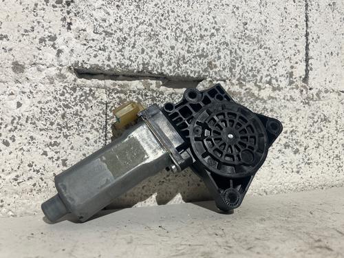 left-rear-window-motor-kia-carens-iii-mpv-un-2006-2007-2008-2009-2010-2011-2012-2013-35903665 main image