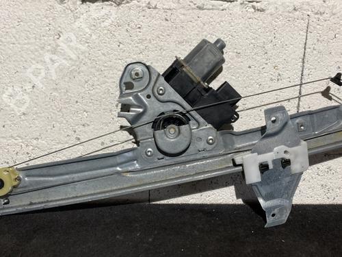 Used Front right window mechanism Front right window mechanism 33279941 33279941