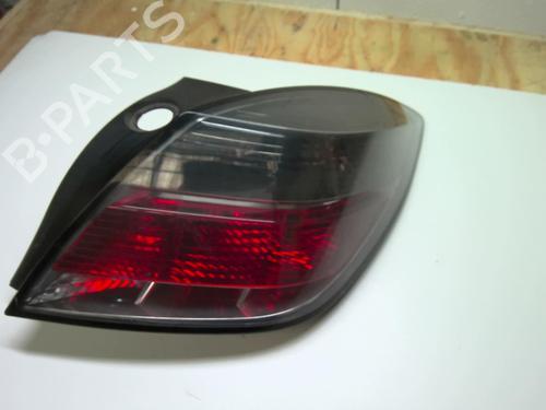 Used Right taillight OPEL ASTRA H GTC (A04) 1.9 CDTI (L08) (120 hp) 20864537