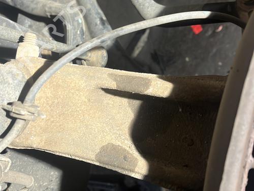 Used Left front steering knuckle RENAULT KADJAR (HA_, HL_) 1.3 TCe 140 (HLNB, HLN1) (140 hp) 31249158