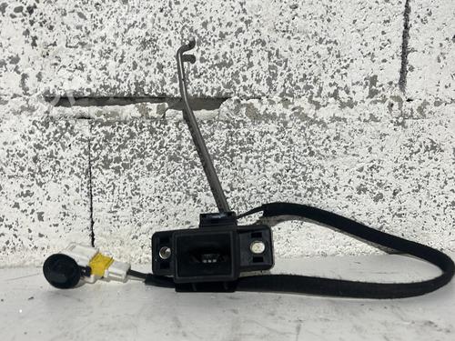 tailgate-lock-renault-clio-ii-bb_-cb_-1998-1999-2000-2001-2002-2003-2004-2005-2006-2007-2008-2009-2010-2011-2012-2013-2014-2015-2016-32031004 main image