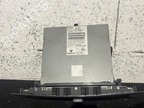 Bilradio RENAULT LAGUNA Coupe (DT0/1) 3.0 dCi | BP29893971E6