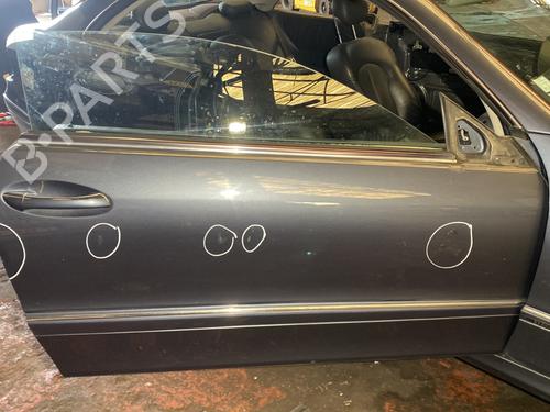 Used Right front door MERCEDES-BENZ CLK (C209) CLK 270 CDI (209.316) (170 hp) 21866134