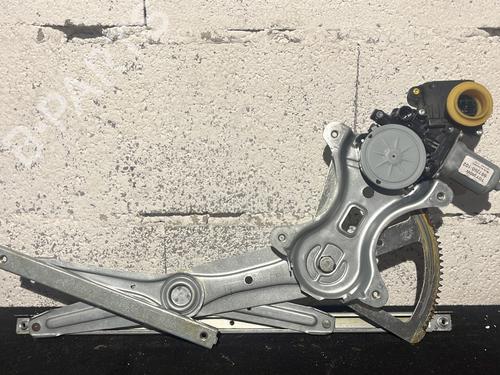 Used Front right window mechanism TOYOTA COROLLA Verso (ZER_, ZZE12_, R1_) 2.2 D-4D (AUR10_, AUR10R) (136 hp) 29706663