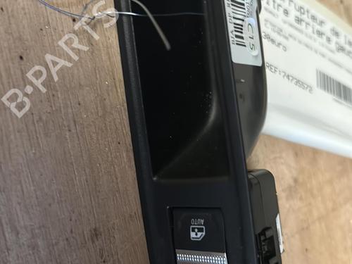 Used Left rear window switch RENAULT CLIO V (B7_) 1.5 Blue dCi 85 (B7AG) (86 hp) 21863443