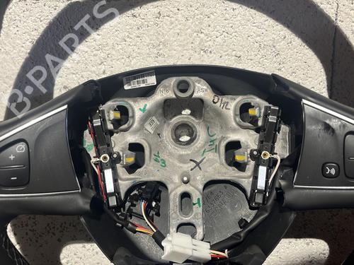 Used Steering wheel Steering wheel RENAULT CAPTUR I (J5_, H5_) 0.9 TCe 90 (90 hp) 27984928 27984928