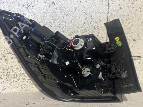 Used Right taillight Right taillight MG MG 5 Estate EV (177 hp) 32440318 32440318