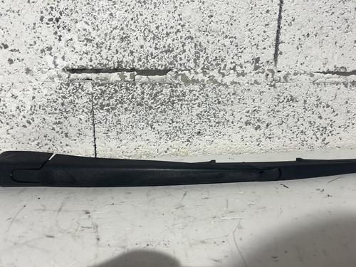 Bagrudeviskerarm RENAULT MEGANE III Hatchback (BZ0/1_, B3_) 1.9 dCi (BZ0N, BZ0J) (131 hp) 32184535