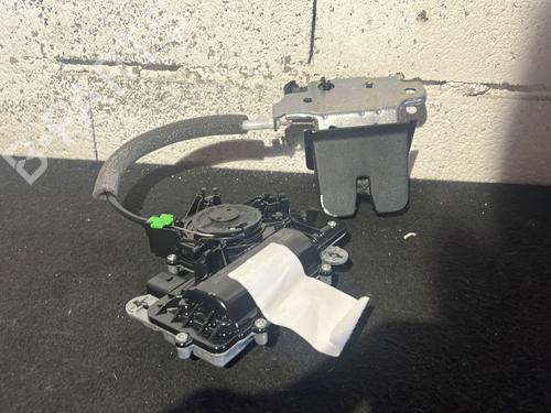 Tailgate lock VW T-ROC (A11, D11)  | BP27498679C101  - Image 9