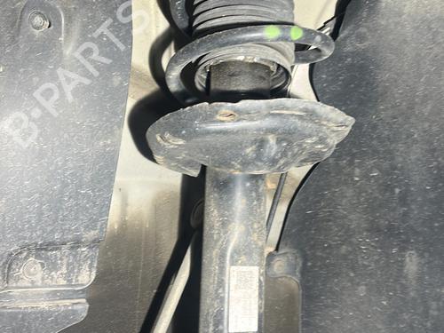 Used Left front shock absorber VW GOLF VII (5G1, BQ1, BE1, BE2) 1.4 TSI (140 hp) 25738802