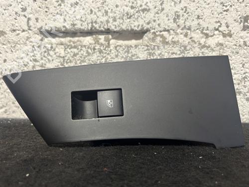Used Right front window switch OPEL ASTRA J (P10) 1.7 CDTI (68) (110 hp) 28000249