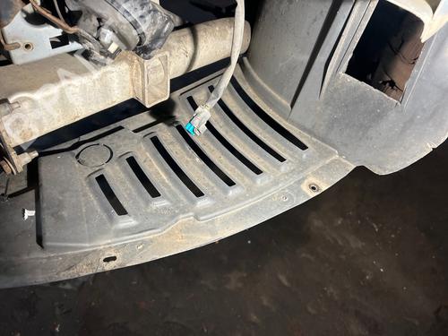 wheel-arch-peugeot-407-6d_-2004-2005-2006-2007-2008-2009-2010-2011-39979709 main image