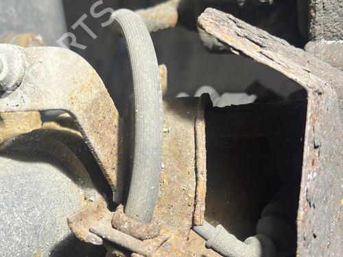 Used Right front steering knuckle Right front steering knuckle SEAT IBIZA III (6L1) 1.4 16V (86 hp) 33178869 33178869