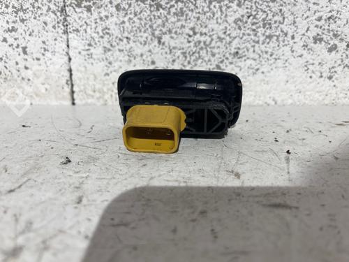 Used Right front window switch Right front window switch 37751531 37751531