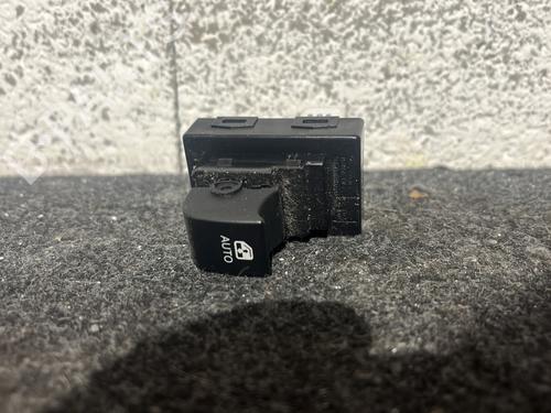 Used Right front window switch KIA CEE'D SW (ED) 1.6 CRDi 115 (115 hp) 31019225