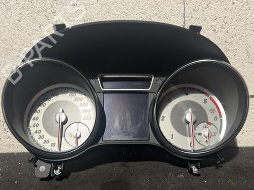 Used Instrument cluster MERCEDES-BENZ GLA-CLASS (X156) GLA 180 CDI / d (156.912) (109 hp) 25701687