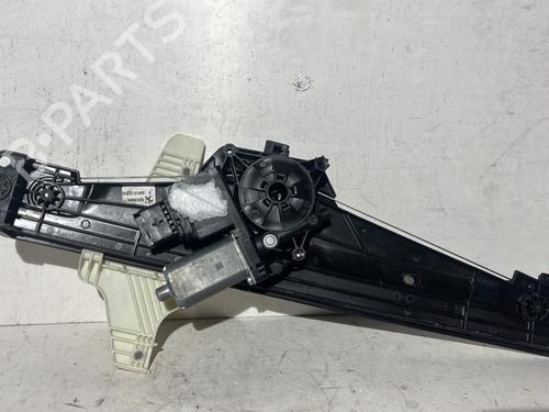 rear-right-window-mechanism-peugeot-3008-ii-suv-mc_-mr_-mj_-m4_-2016-33453362 main image
