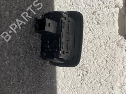 Used Right rear window switch Right rear window switch CITROËN C5 III Break (RW_) 2.0 HDi 140 (140 hp) 21865563 21865563