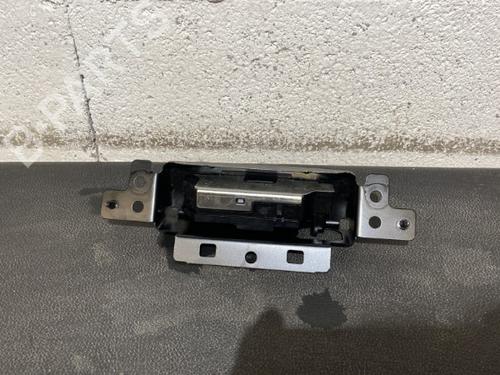 Used Tailgate lock PEUGEOT 208 I (CA_, CC_) 1.2 VTI 82 (82 hp) 21864924
