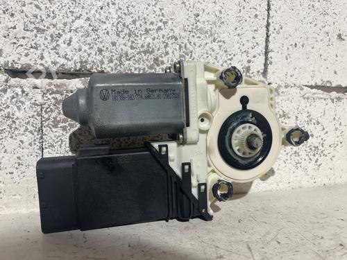 right-front-window-motor-vw-golf-iv-1j1-1997-1998-1999-2000-2001-2002-2003-2004-2005-2006-2007-2008-35903535 main image
