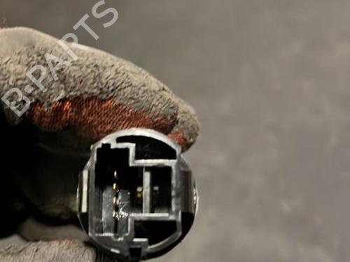 Used Switch RENAULT MEGANE III Hatchback (BZ0/1_, B3_) 1.6 dCi (BZ00, BZ12, BZ13) (130 hp) 20859040