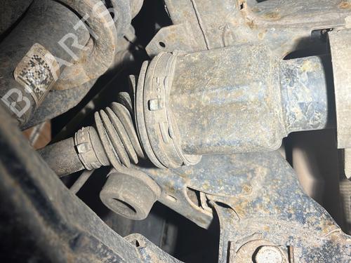 Used Right front driveshaft Right front driveshaft FORD RANGER (TKE) 2.2 TDCi 4x4 (150 hp) 25760443 25760443