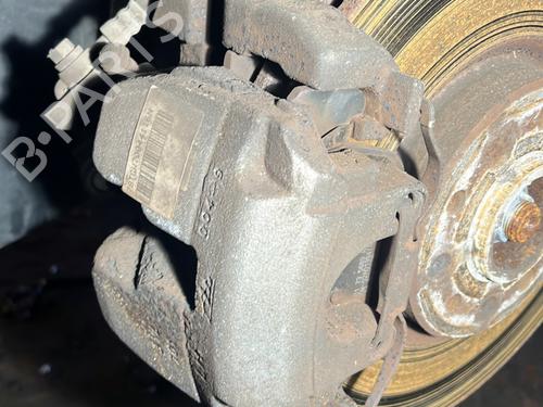 Used Left front brake caliper Left front brake caliper PEUGEOT 3008 II SUV (MC_, MR_, MJ_, M4_) 1.5 BlueHDi 130 (131 hp) 33301230 33301230