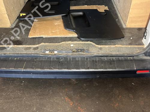 Used Rear bumper RENAULT TRAFIC III Van (FG_) 2.0 dCi 120 (FGMN) (120 hp) 27161614