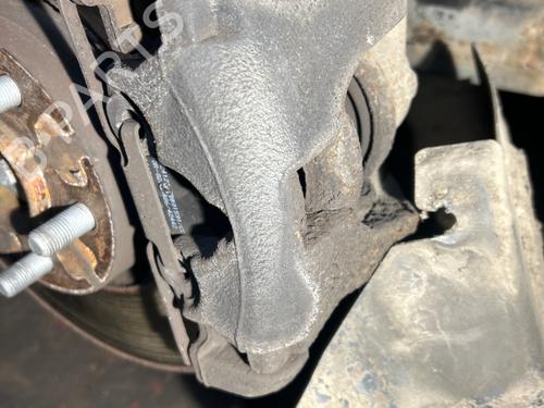 Used Right front brake caliper Right front brake caliper LAND ROVER FREELANDER 2 (L359) 2.2 TD4 4x4 (150 hp) 40526903 40526903