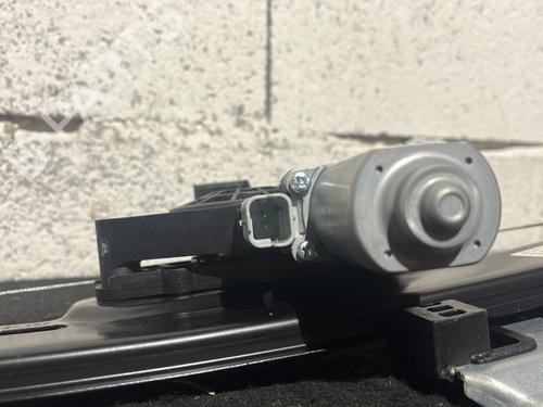 Used Front right window mechanism Front right window mechanism RENAULT KADJAR (HA_, HL_) 1.6 dCi 130 (HLA4) (130 hp) 26962557 26962557