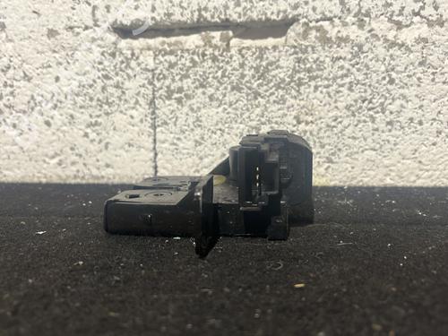 Tailgate lock RENAULT CLIO III (BR0/1, CR0/1) 1.2 16V Hi-Flex (BR1U, CR1U) | BP29428674C101 