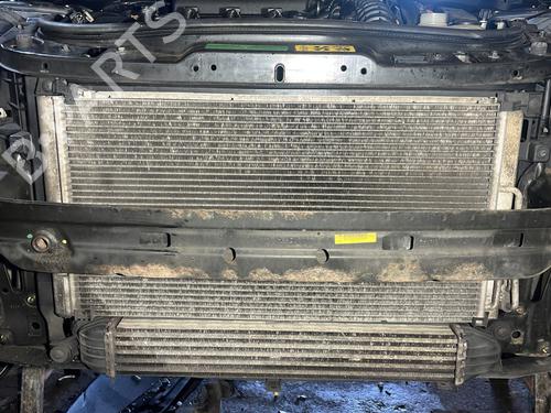 Used Water radiator MINI MINI (R56) Cooper (120 hp) 31041759