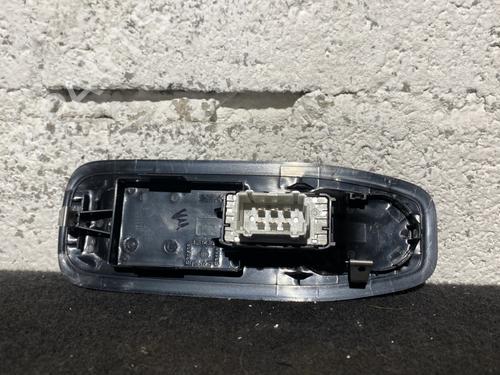 Used Right front window switch Right front window switch PEUGEOT 208 I (CA_, CC_) 1.4 HDi (68 hp) 23796662 23796662