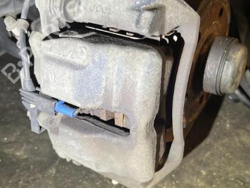 Used Right front brake caliper MERCEDES-BENZ CLC-CLASS (CL203) CLC 220 CDI (203.708) (150 hp) 20869387