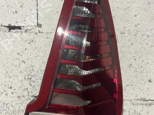 Used Right taillight RENAULT SCÉNIC III (JZ0/1_) 1.5 dCi (110 hp) 31852185