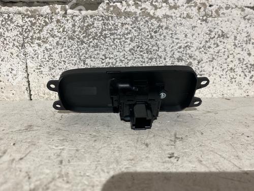 Used Right front window switch Right front window switch 38766864 38766864