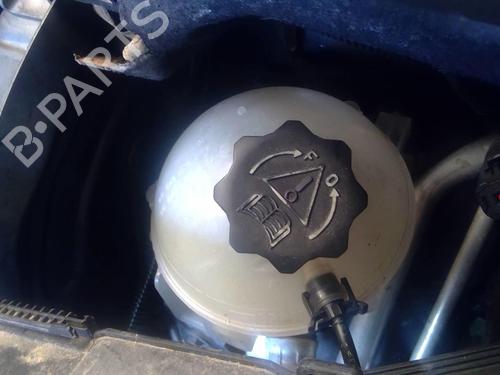 Used Expansion tank PEUGEOT 5008 (0U_, 0E_) 1.6 HDi (110 hp) 20863762